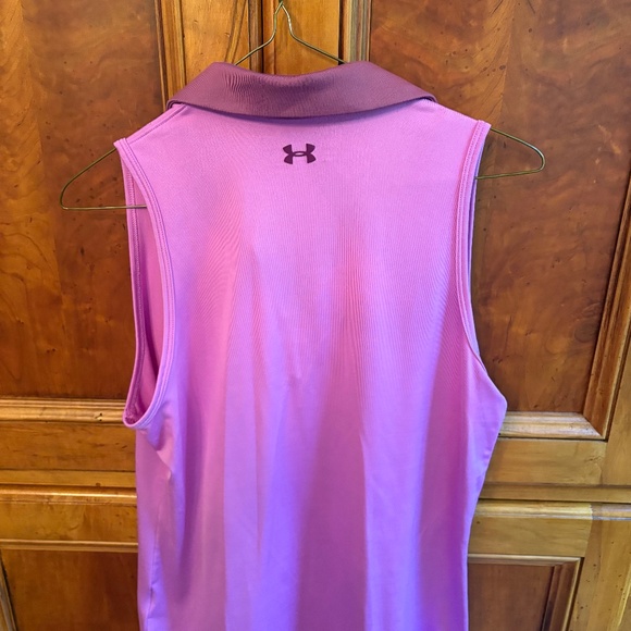 Under Armour Golf Shirt Women's SIze: small - Picture 2 of 3